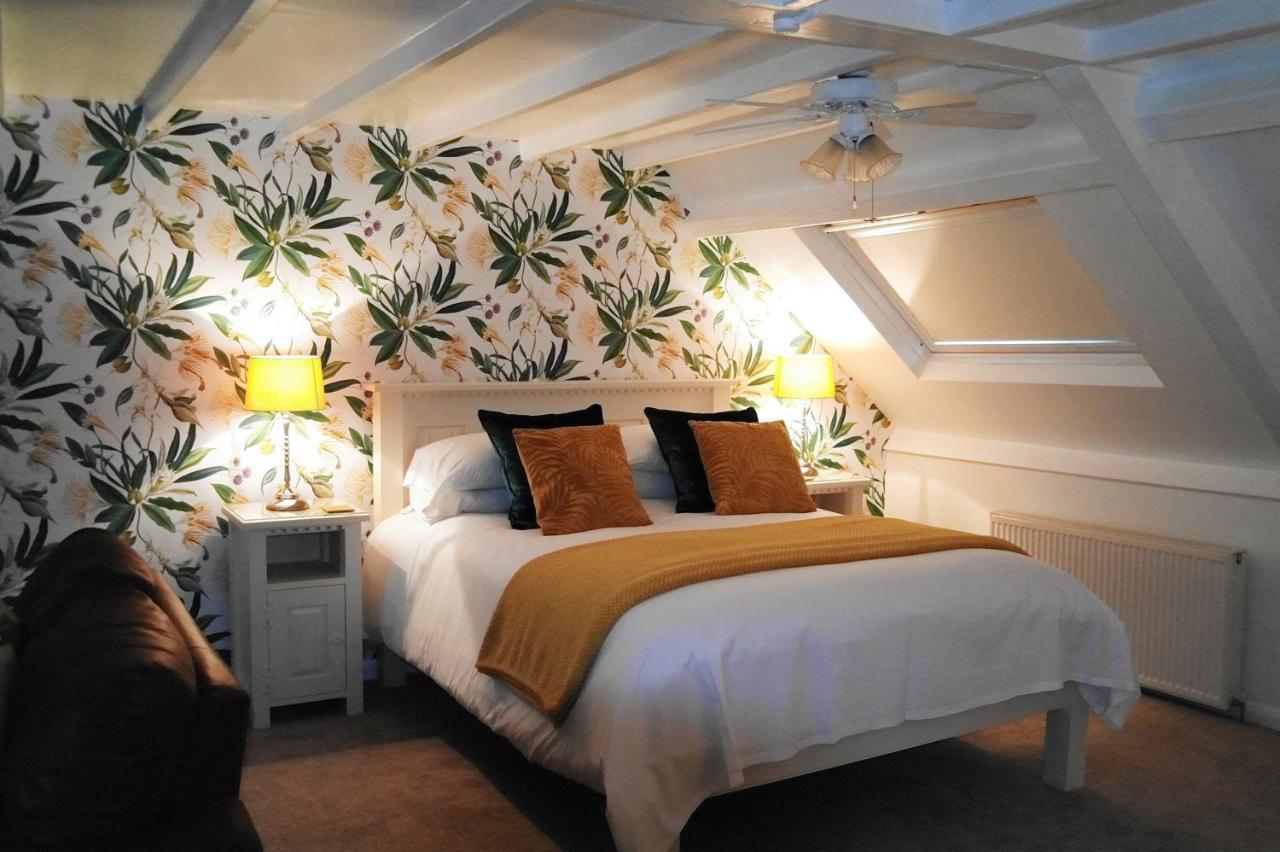White Linen Whitby, Room Only Exteriér fotografie