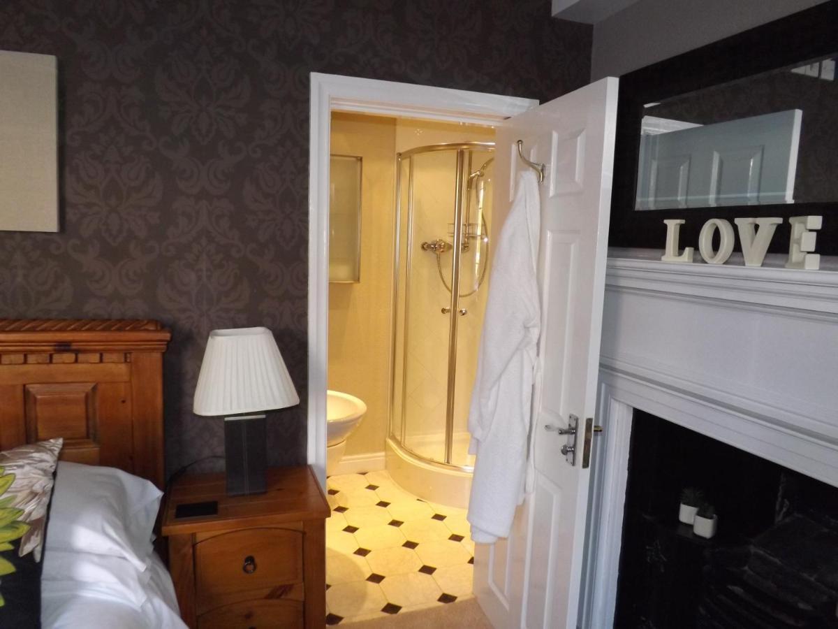 White Linen Whitby, Room Only Exteriér fotografie