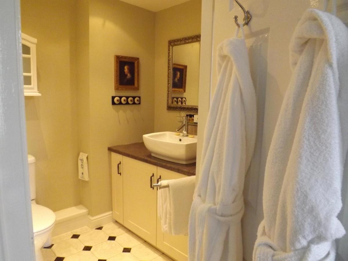 White Linen Whitby, Room Only Exteriér fotografie