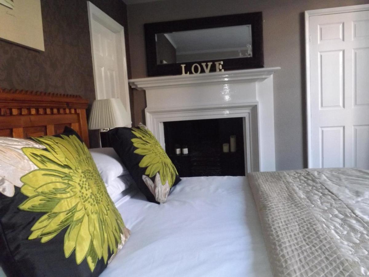 White Linen Whitby, Room Only Exteriér fotografie